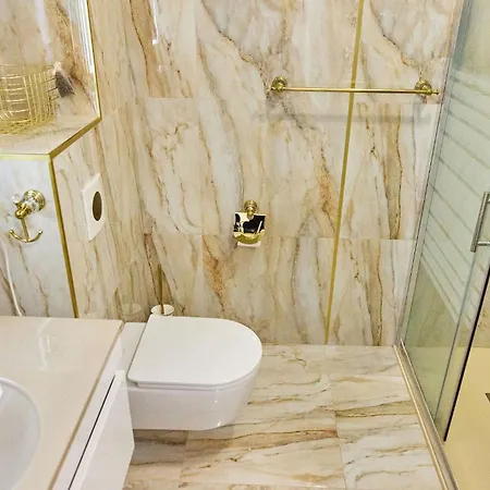 Long 2 아파트 Năvodari