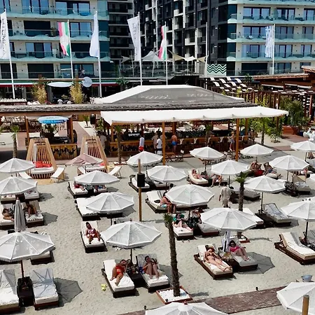 Long 2 아파트 Năvodari